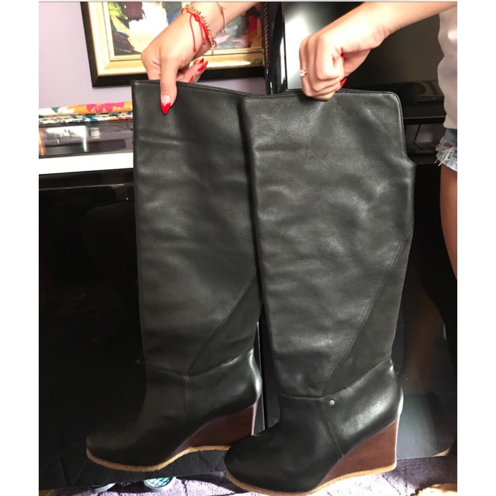 Black leather with wood wedge ugg boots